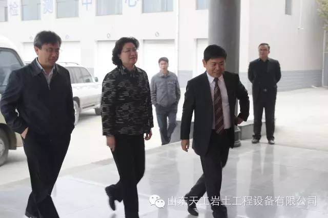 盾構(gòu)機(jī)刀具 盾構(gòu)機(jī)刀具